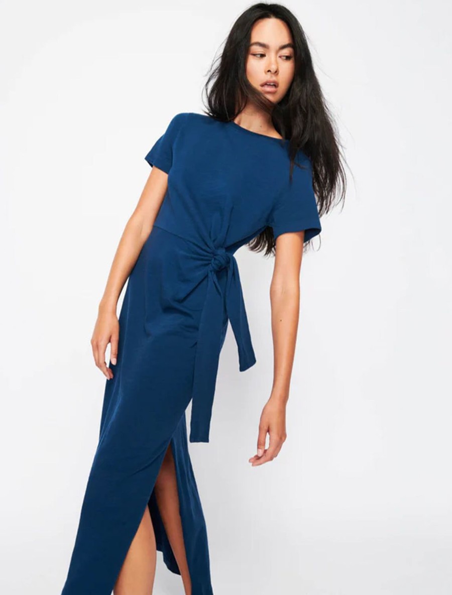 Online Lavi T-Shirt Dress With Slit In Deep Space Casual + Knit Dresses