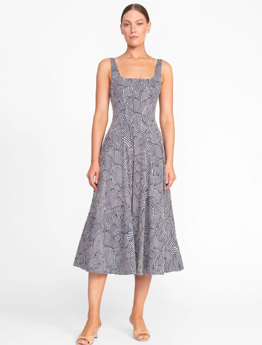 Online Wells Dress In Navy Mosaic Printed Dresses