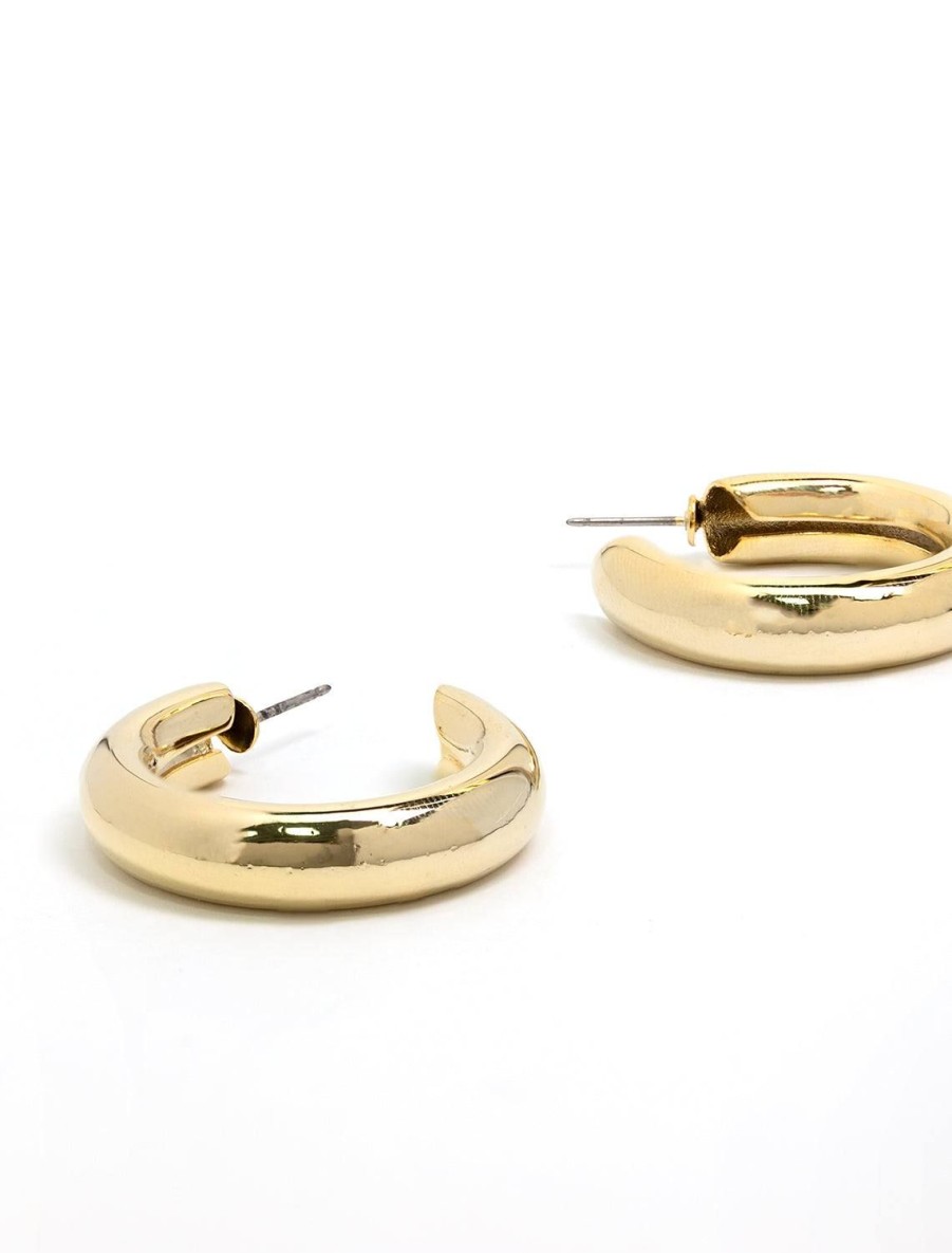 Wholesale Bella Hoops In Polished Gold Hoops