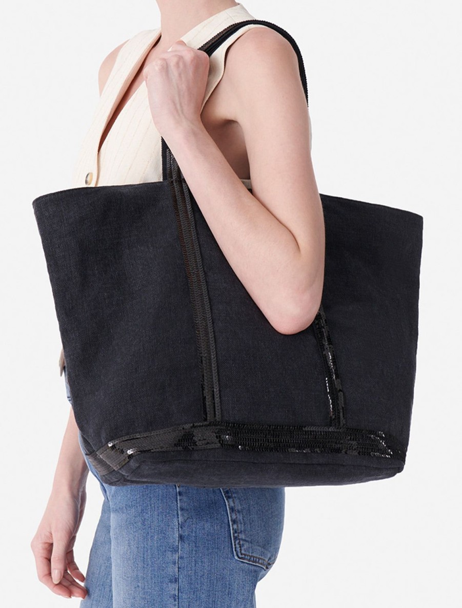 New Cabas L Tote In Noir Shoulder Bags