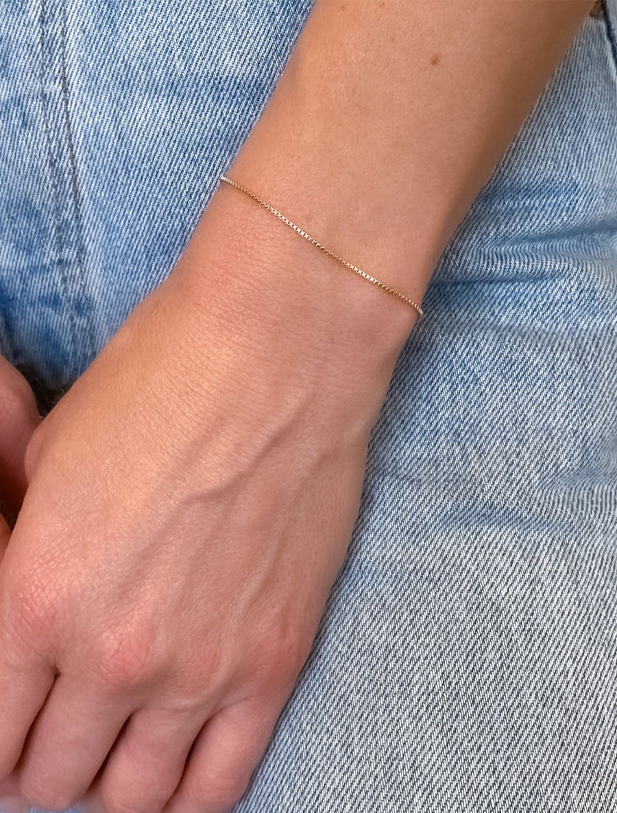 Hot Solange Box Chain Bracelet In Gold Delicate