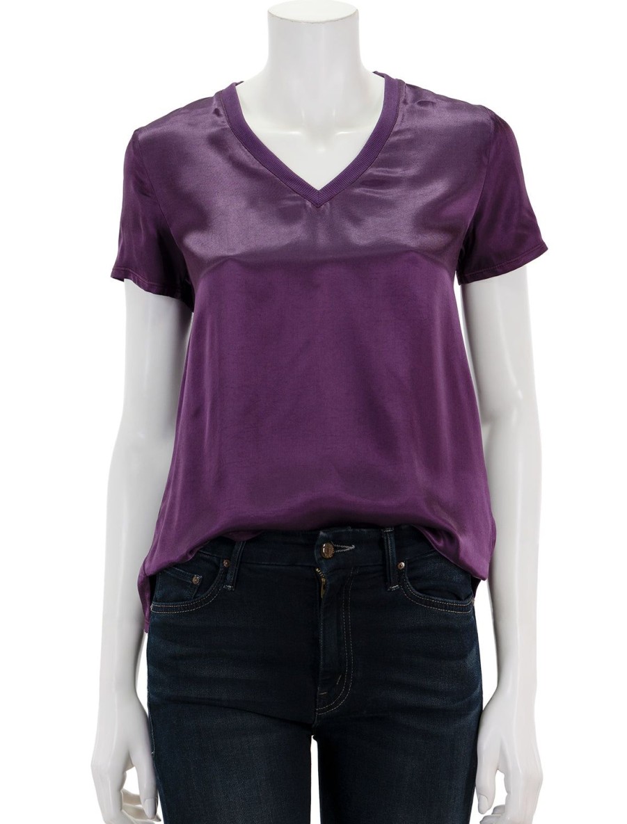 Hot June Vneck Tee In Fig Jam Tees