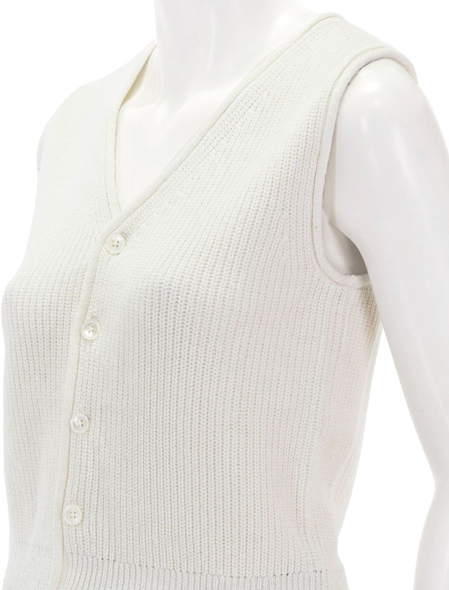 Hot Eldridge Sweater Vest In Off-White Pullover Sweaters